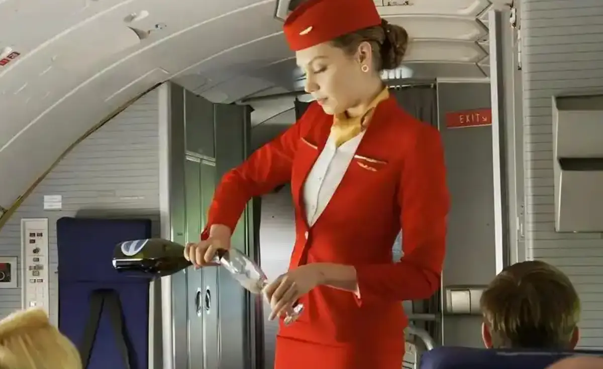 《法国空乘4》资源下载-HD高清完整版无删减在线观看-法国空乘4全集免费播放-欧美电影